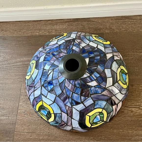 Stunning Mosaic Glass Art Multicolor Lamp shade - Picture 13 of 14